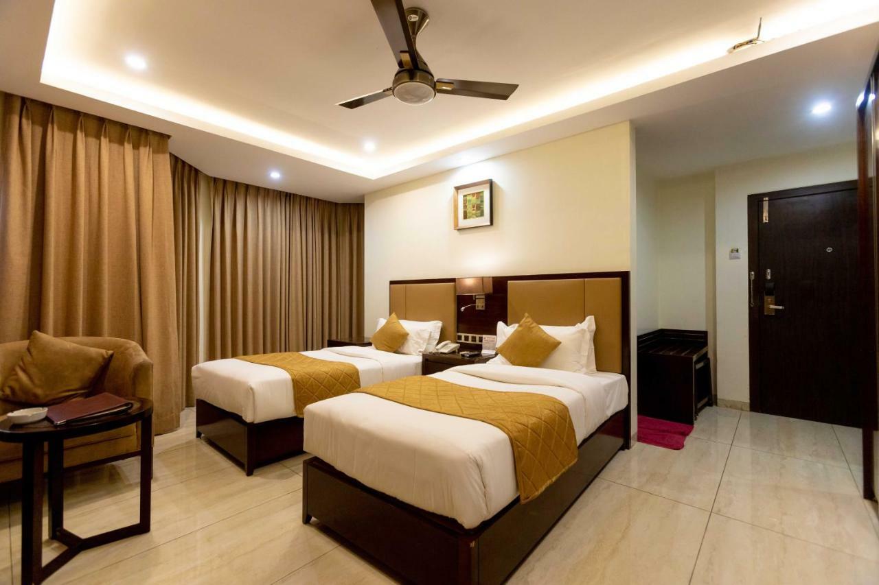 Hotel Godwin - Colaba Мумбаї Екстер'єр фото